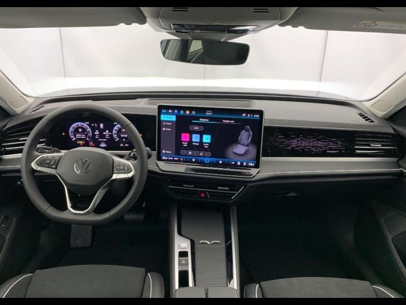 VOLKSWAGEN Passat SW