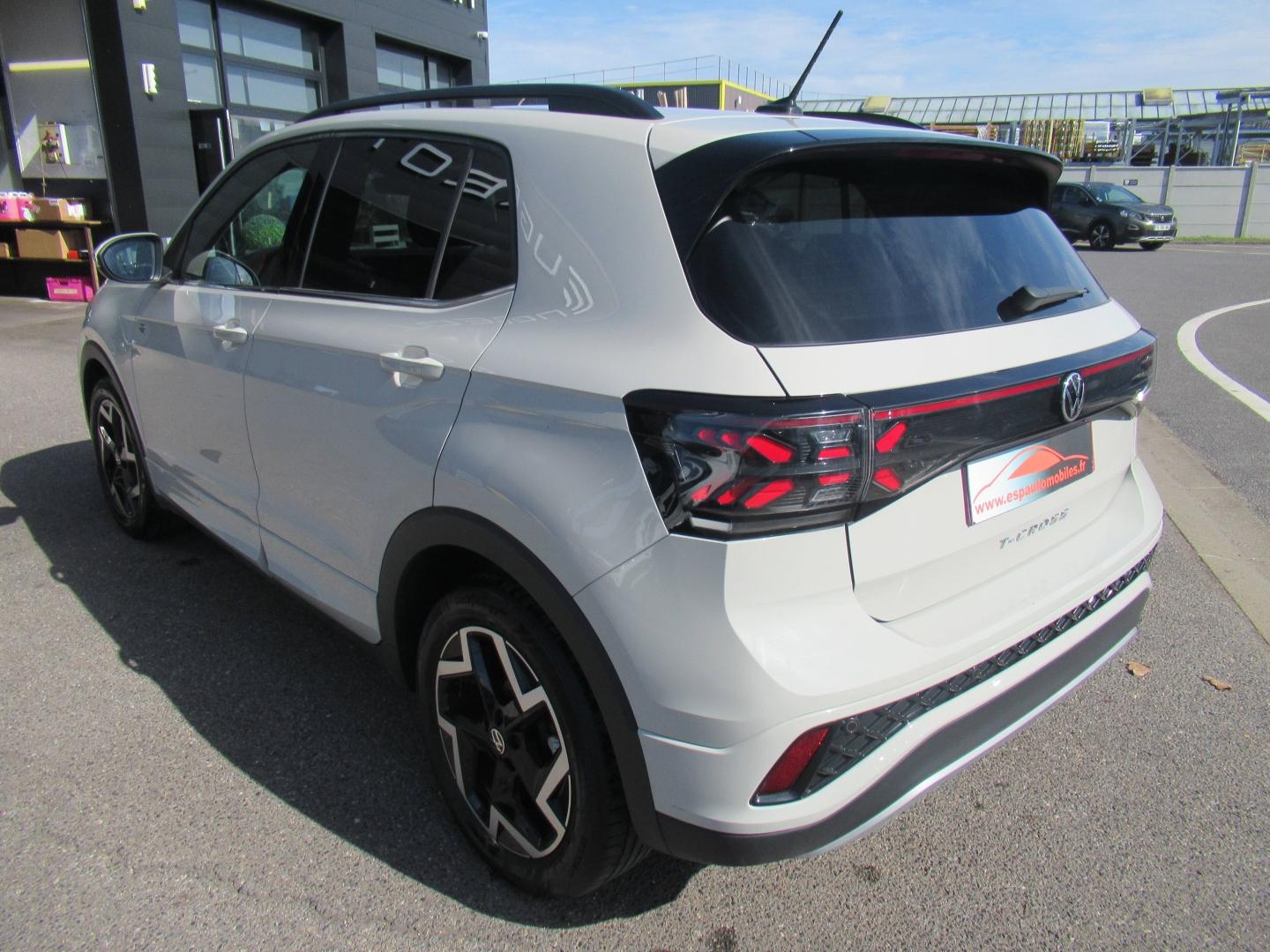 VOLKSWAGEN T-Cross