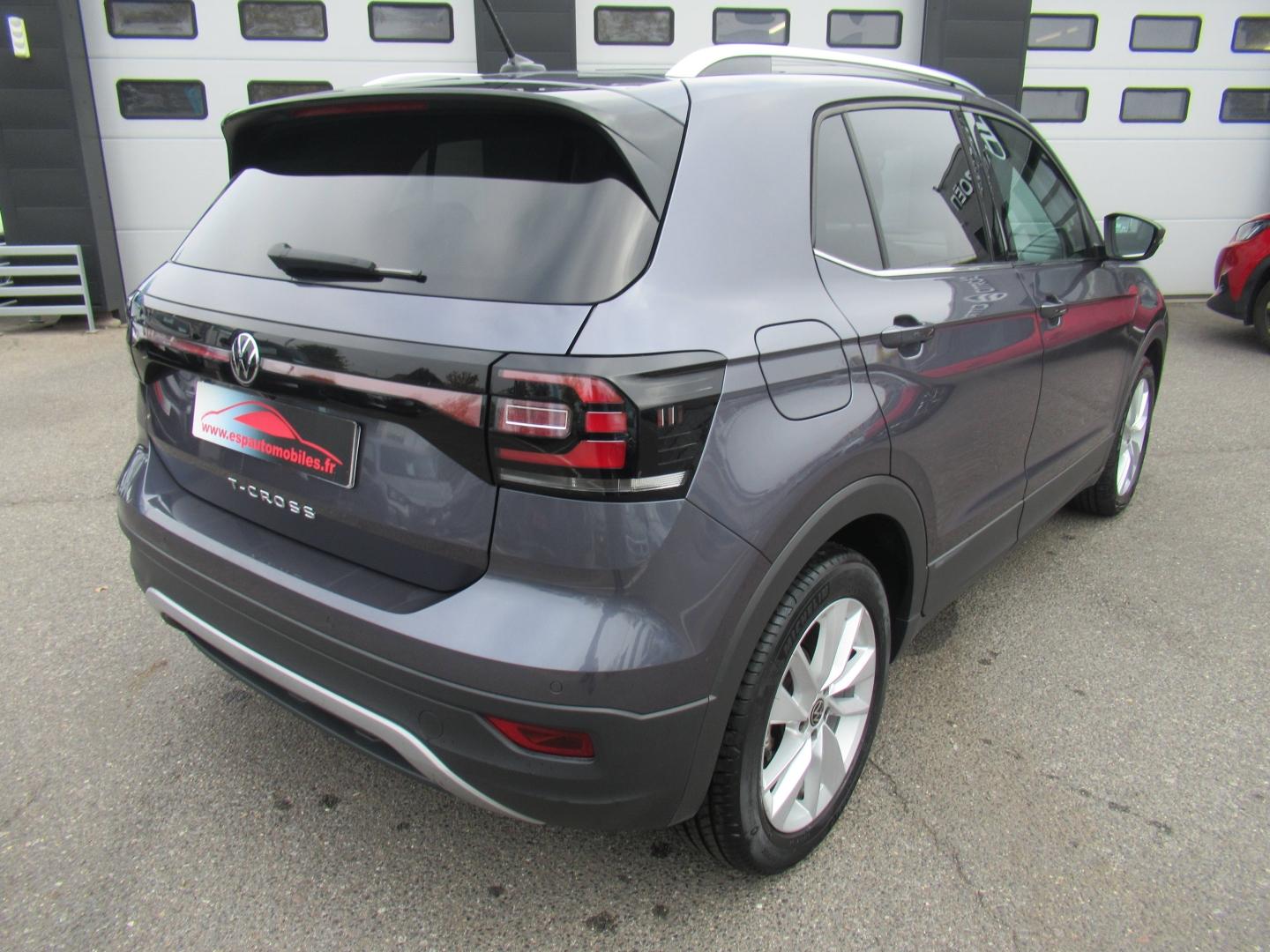 VOLKSWAGEN T-Cross